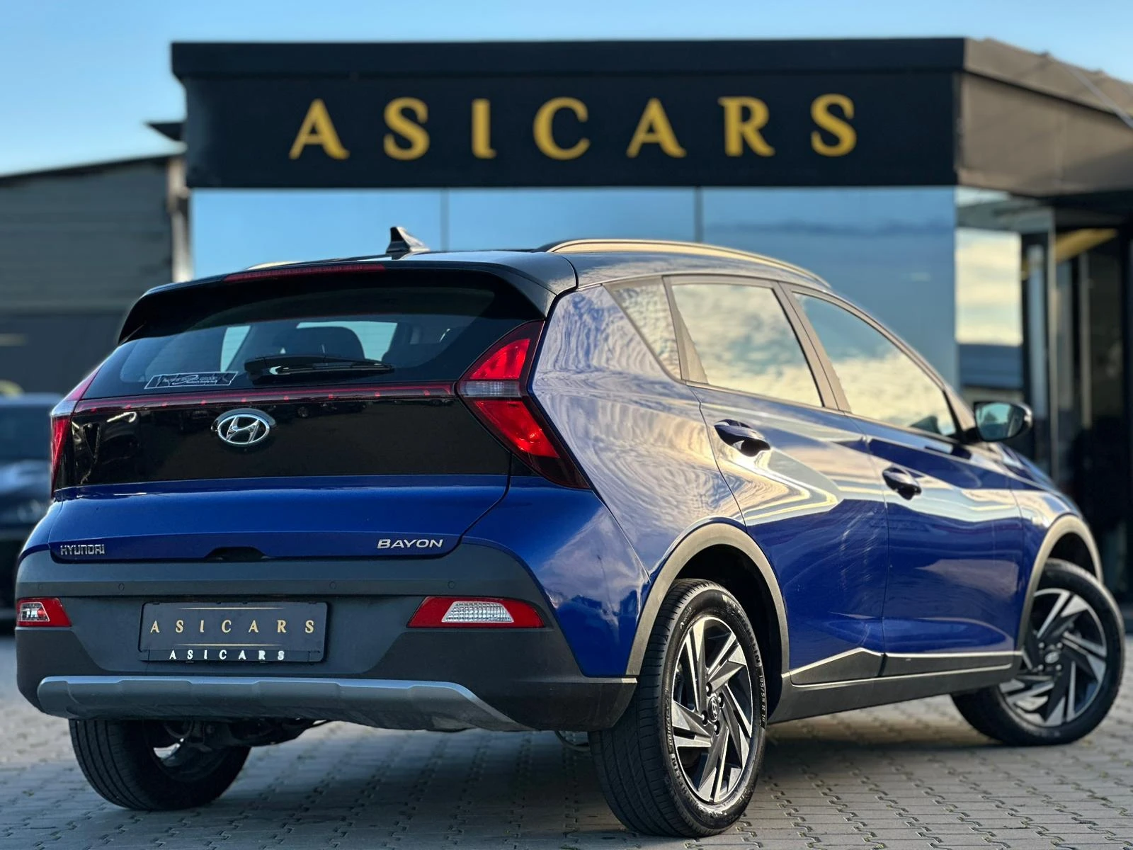 Hyundai Bayon / HYBRID / 24000 KM / DIGITAL / TOP /  - изображение 5