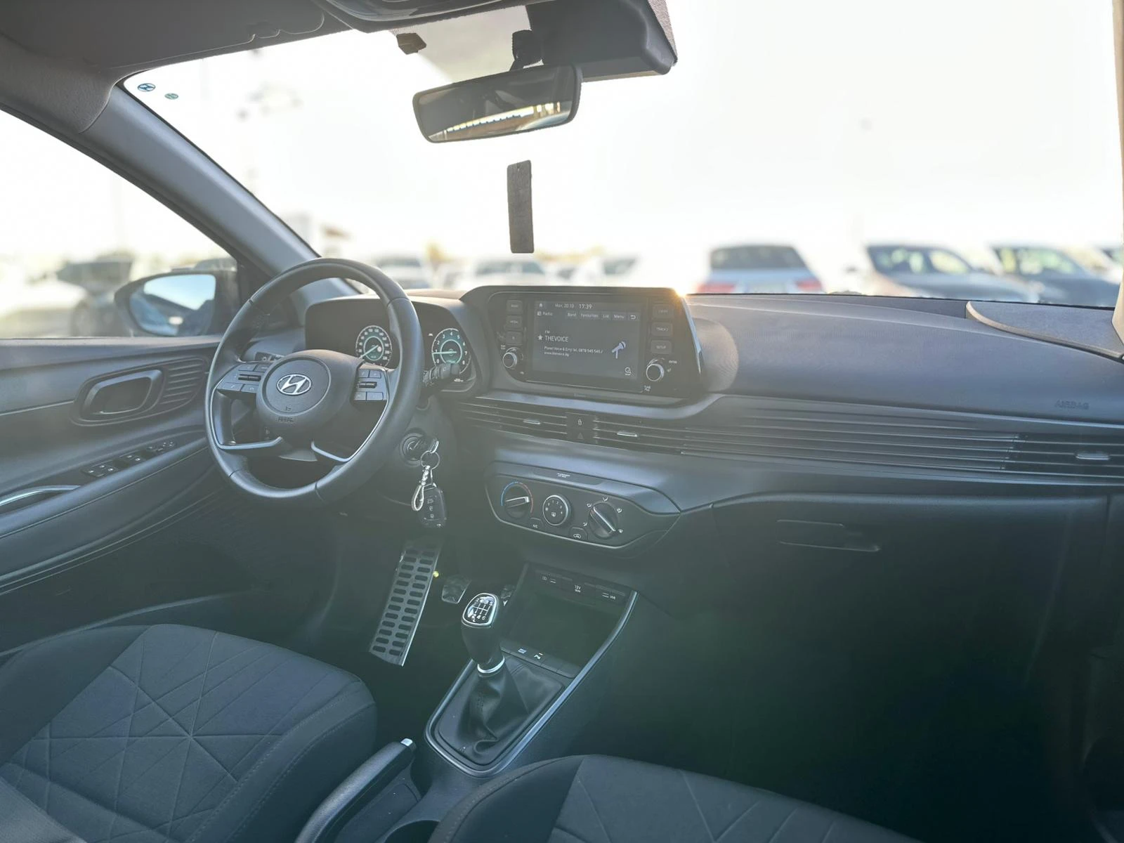 Hyundai Bayon / HYBRID / 24000 KM / DIGITAL / TOP /  | Mobile.bg   12