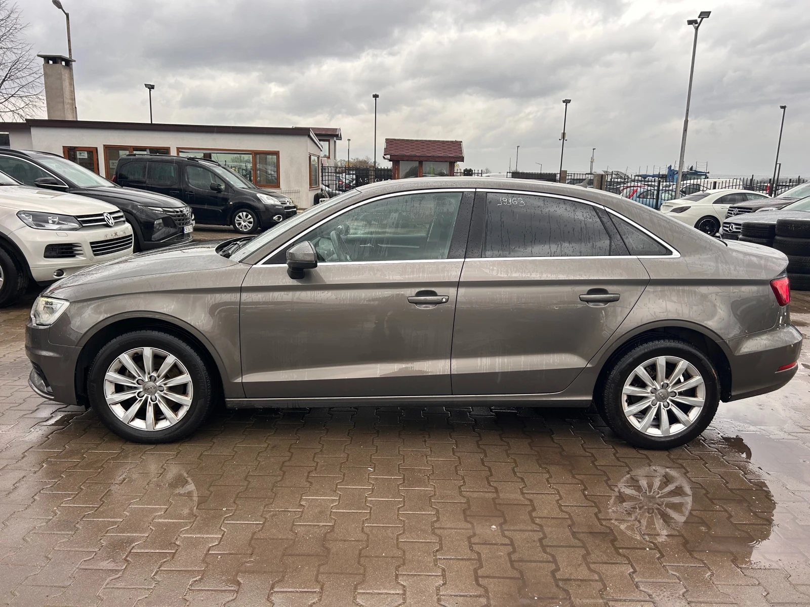 Audi A3 LIMOUSINE 1.6TDI NAVI EURO 6 - изображение 9