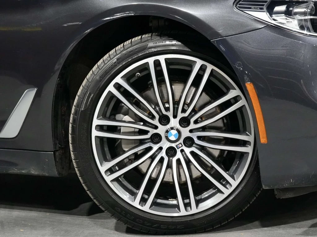 BMW 530E * xDrive * CARFAX * БЕЗ ПЪРВОНАЧАЛНА ВНОСКА - изображение 4