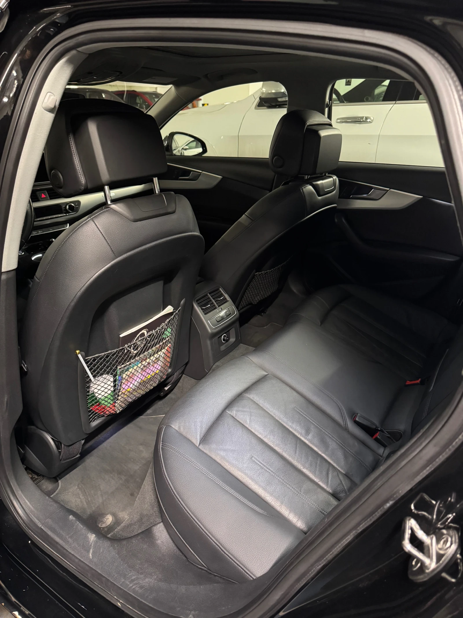 Audi A4, снимка 12 - Автомобили и джипове - 53351963