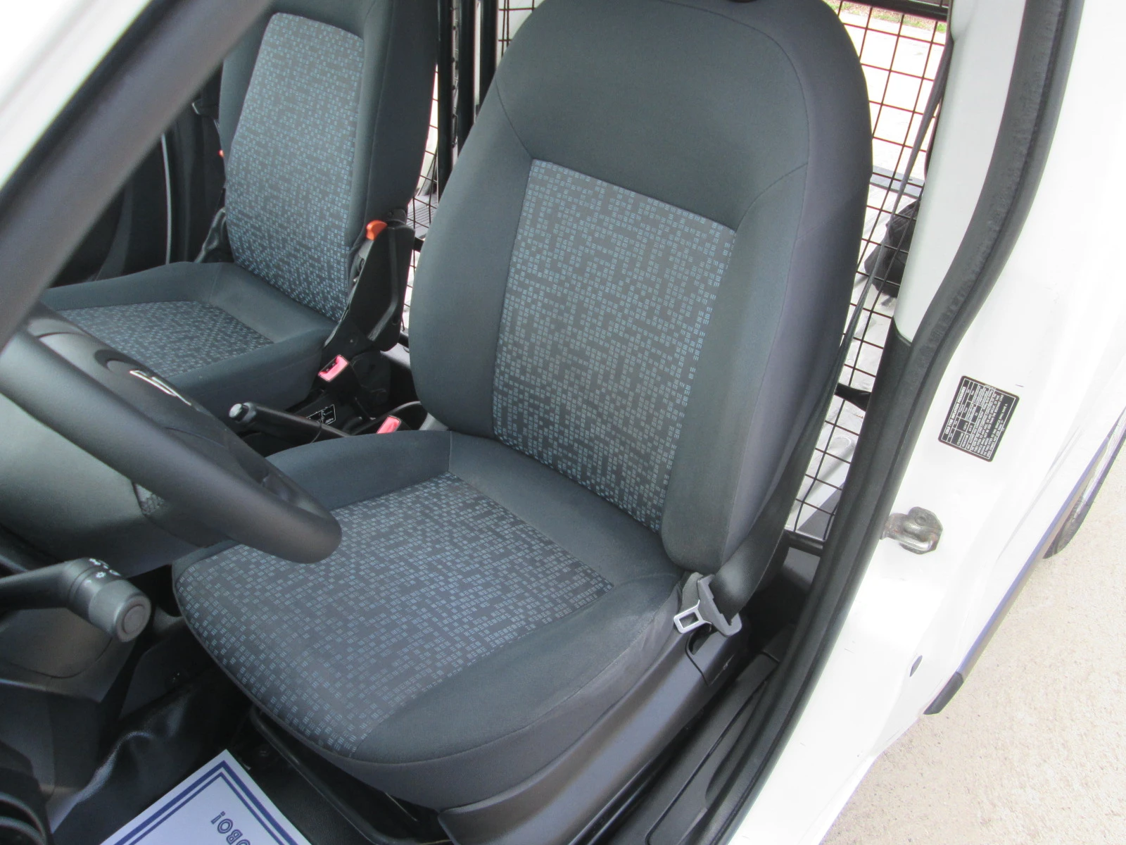 Citroen Nemo 1.3HDI-Климатик-Сервизна история!! - изображение 9