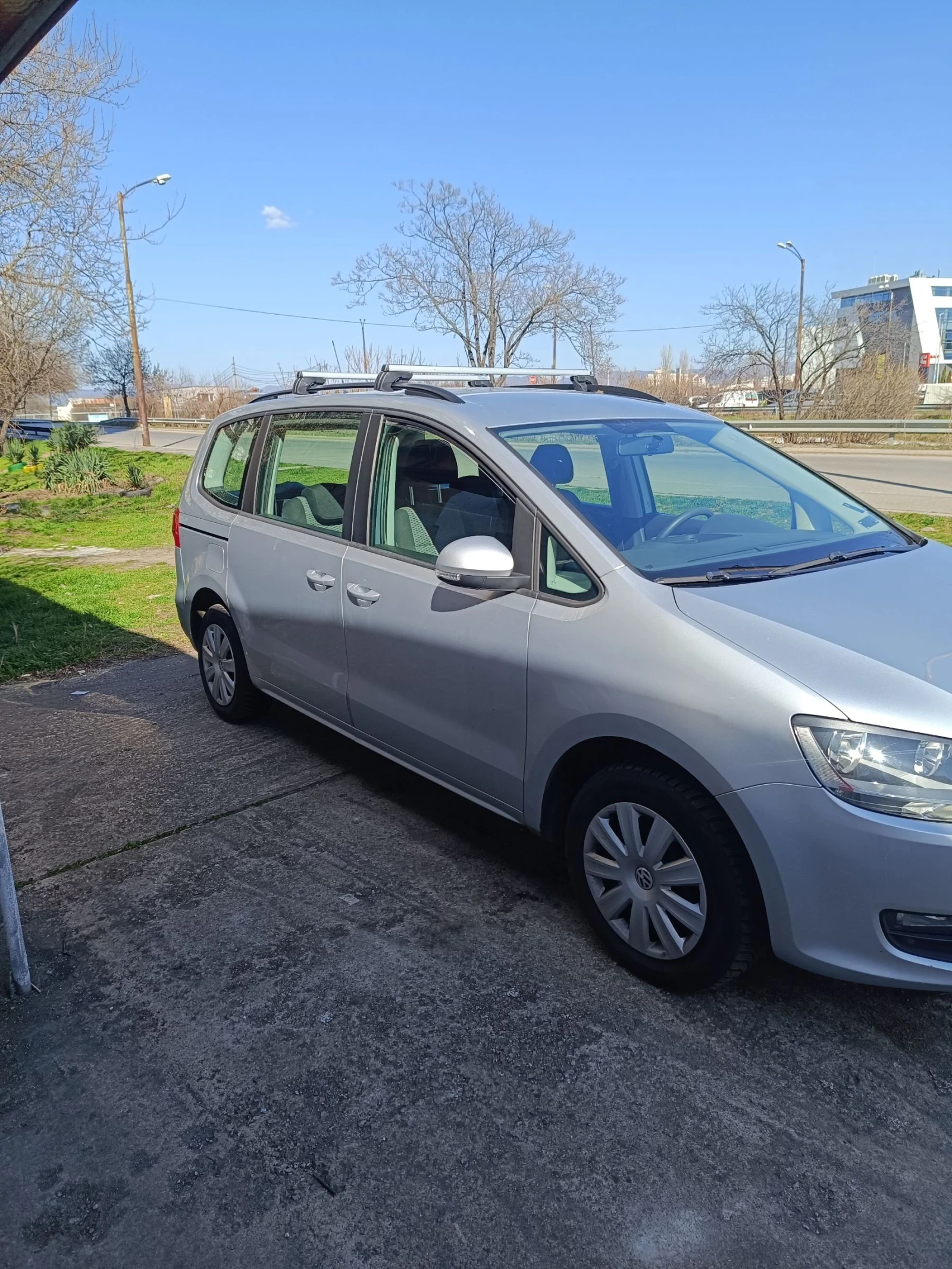 VW Sharan 4MOTION, снимка 2 - Автомобили и джипове - 53857546