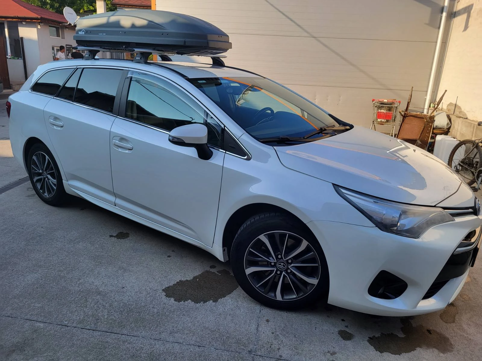 Toyota Avensis, снимка 2 - Автомобили и джипове - 53825605