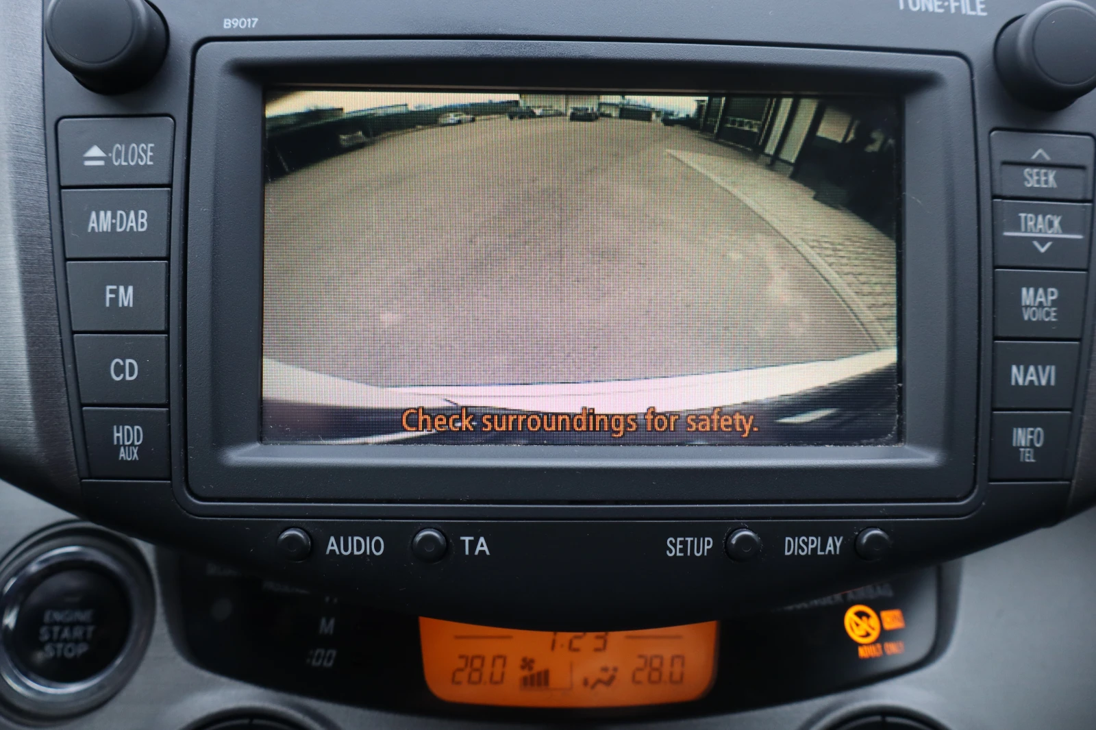 Toyota Rav4 2.2D* TOP* , снимка 17 - Автомобили и джипове - 53895997