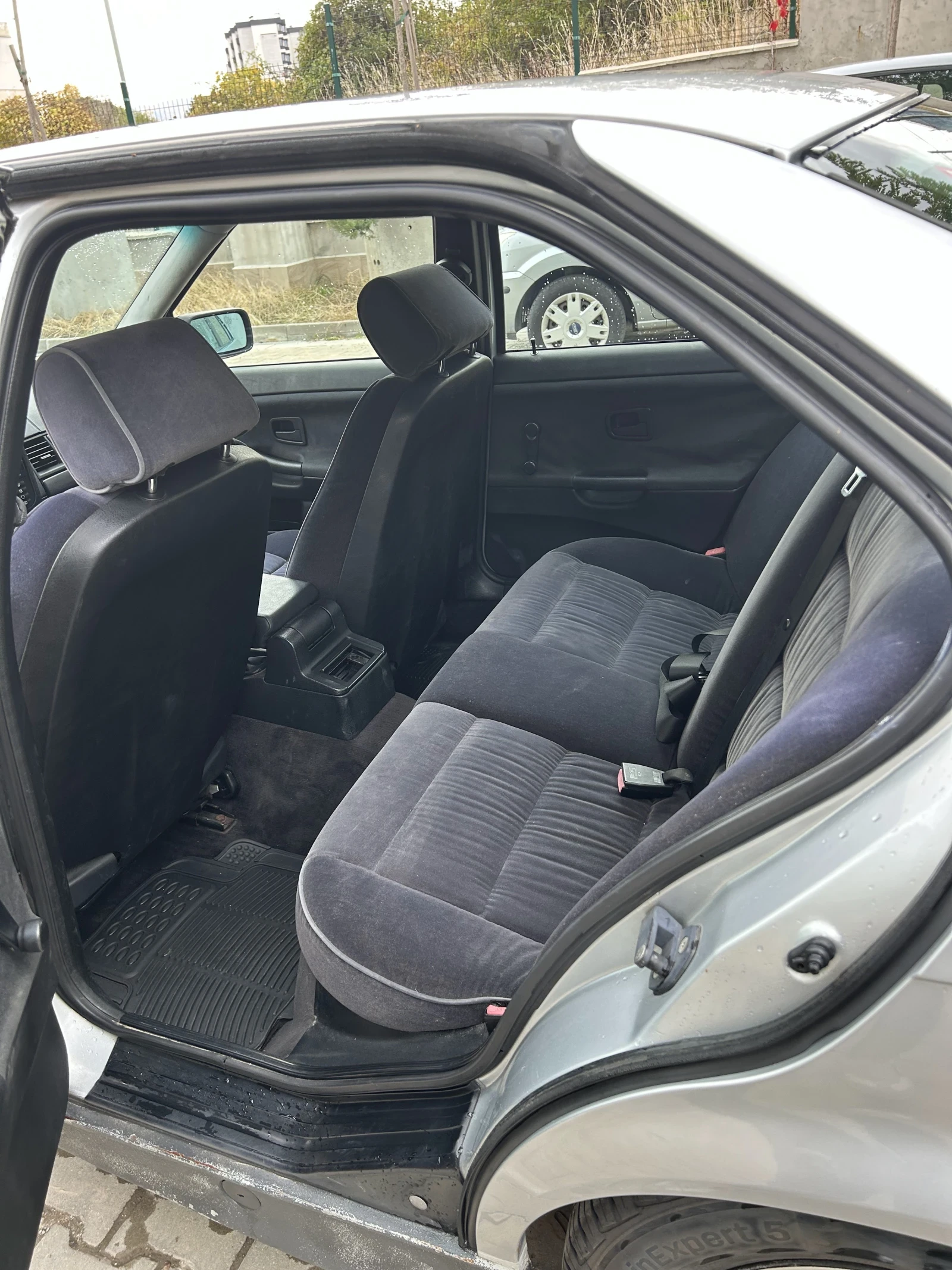 BMW 320 i с газова уредба, снимка 11 - Автомобили и джипове - 53976813