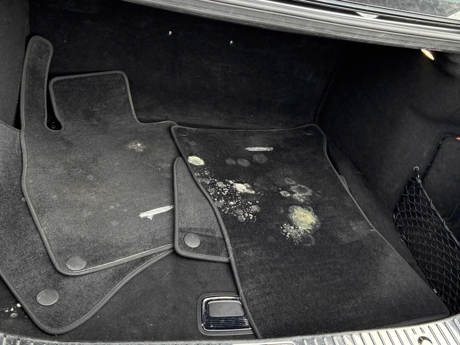 Mercedes-Benz S 550 V8 * * CARFAX * * АВТО КРЕДИТ * * , снимка 13 - Автомобили и джипове - 54156123