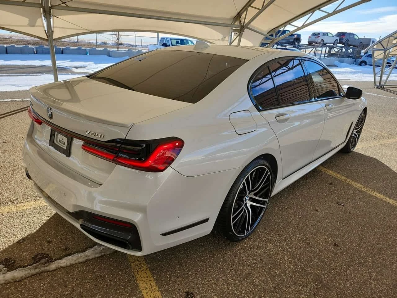 BMW 750 M-Sport * ��� ��������� * CARFAX * �� BMW *  | Mobile.bg � ����������� 3