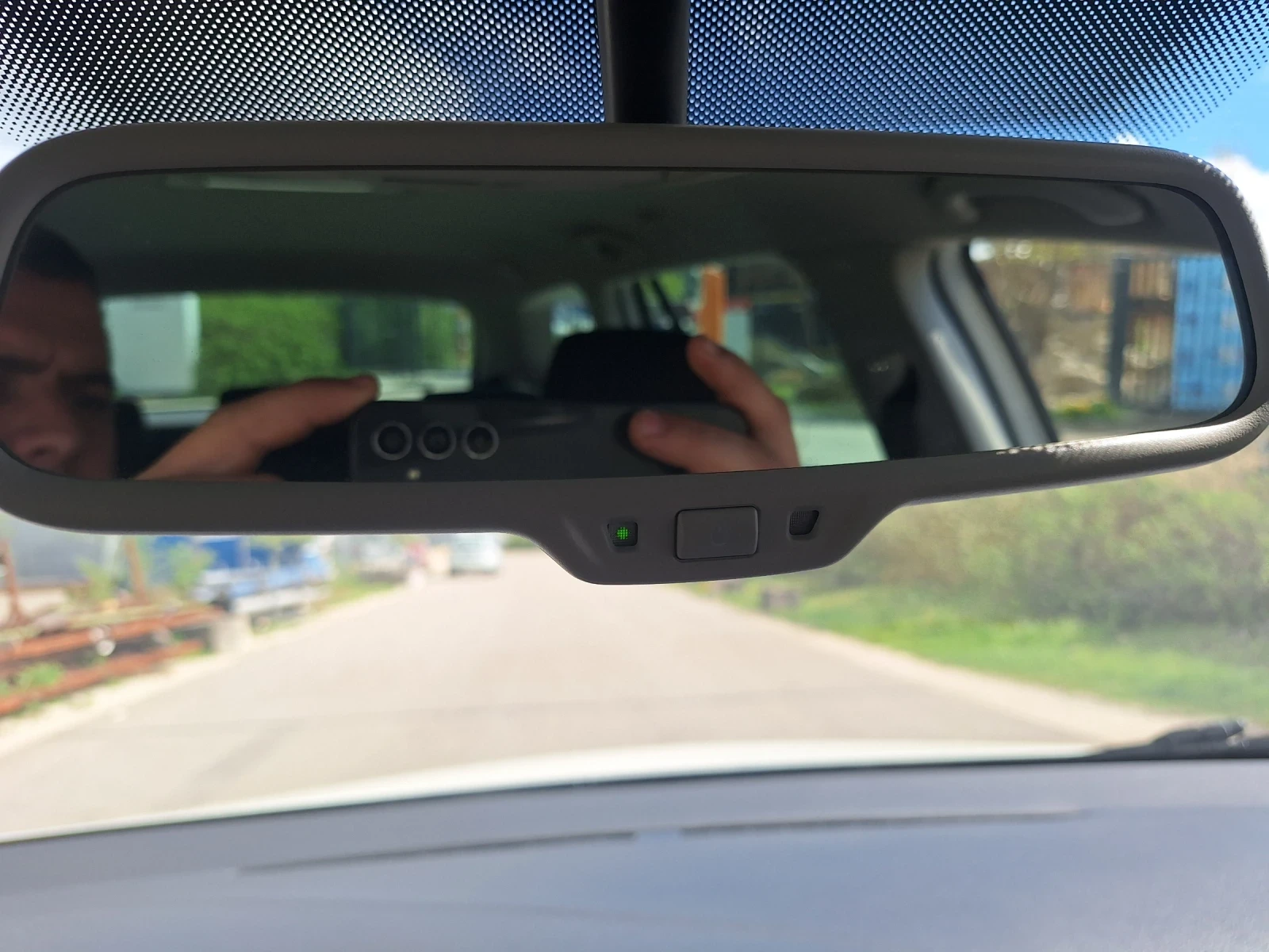 VW Golf 1.6 TDI 105K.C. Style, снимка 9 - Автомобили и джипове - 54246209