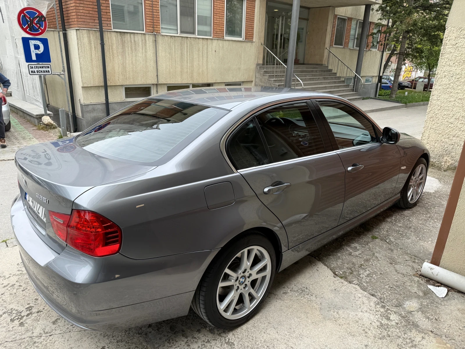 BMW 325 3.0L, снимка 5 - Автомобили и джипове - 54483342