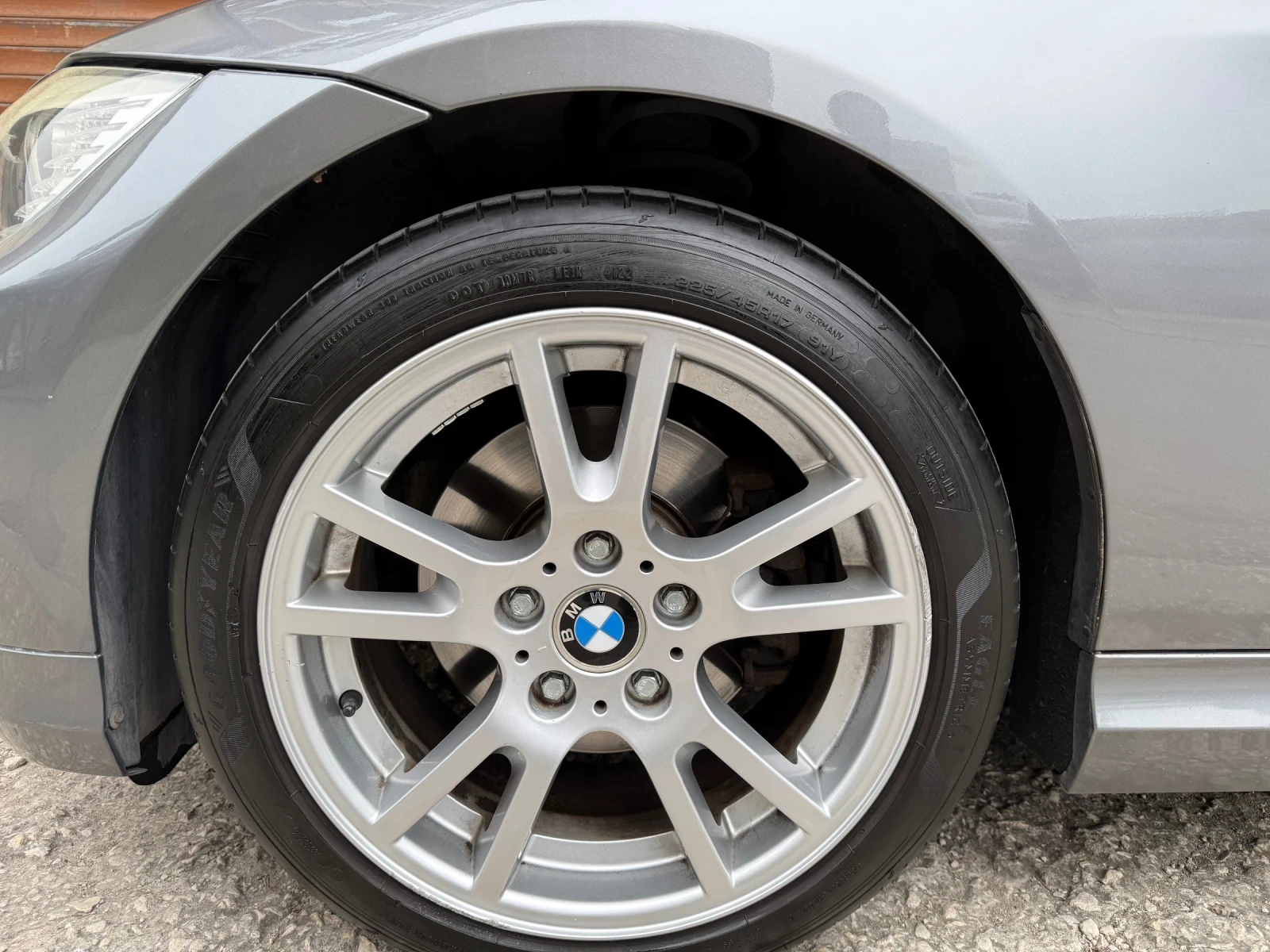 BMW 325 3.0L, снимка 11 - Автомобили и джипове - 54483342