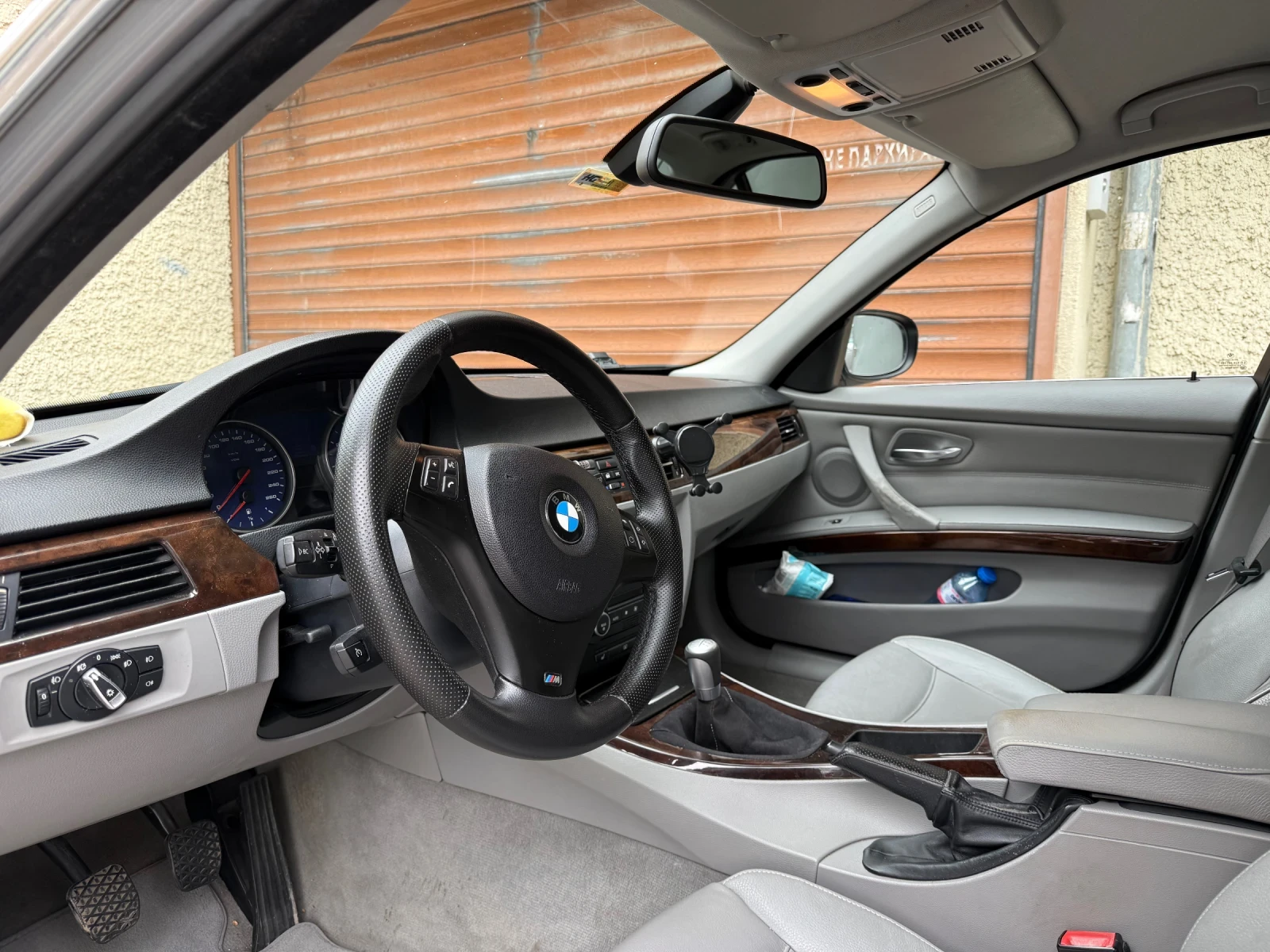BMW 325 3.0L, снимка 6 - Автомобили и джипове - 54483342