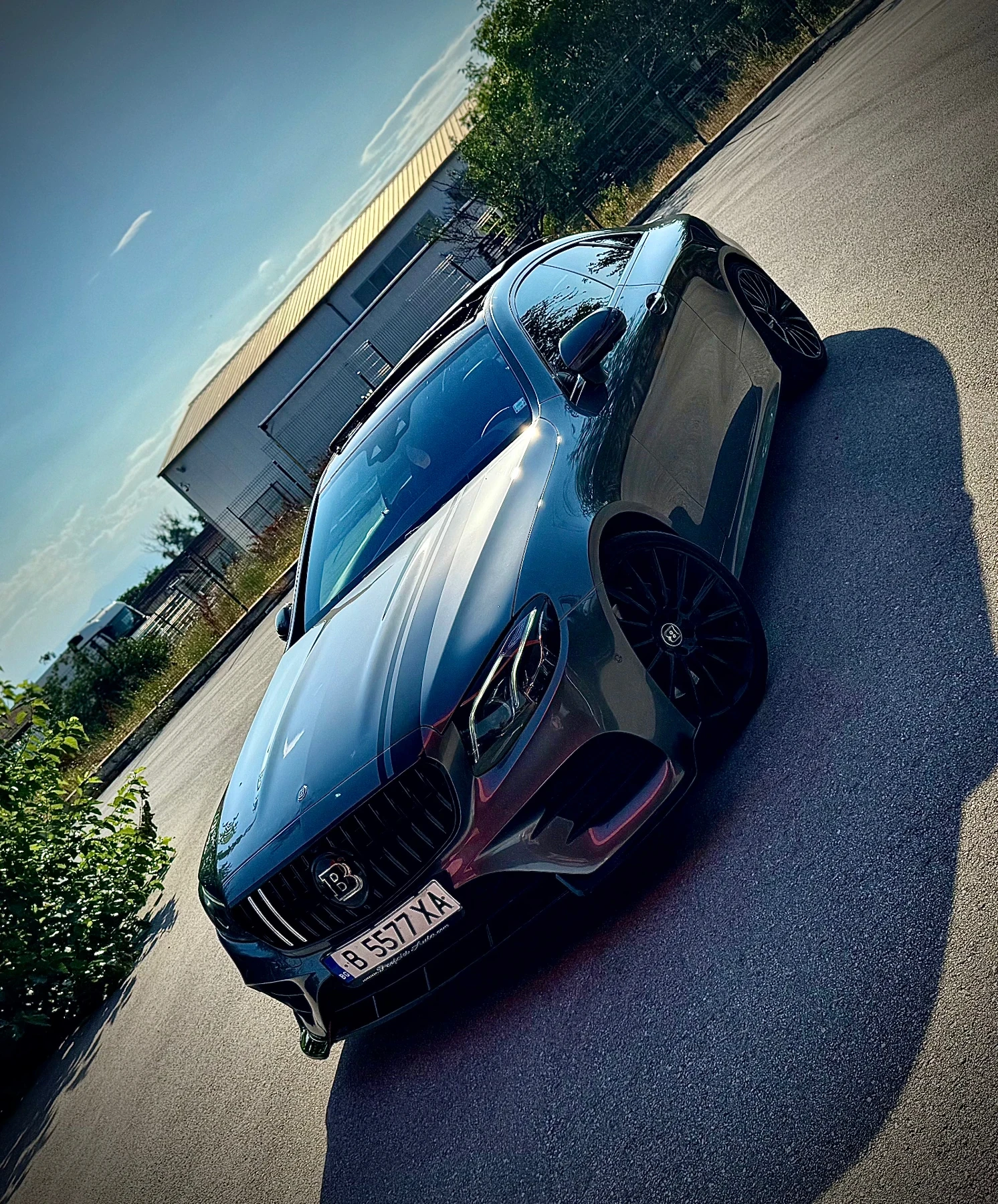 Mercedes-Benz E 220  