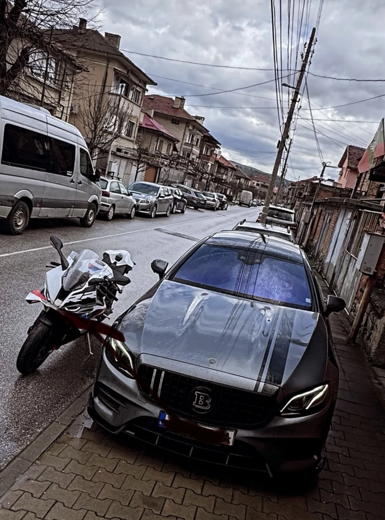 Mercedes-Benz E 220  , снимка 9 - Автомобили и джипове - 54525227