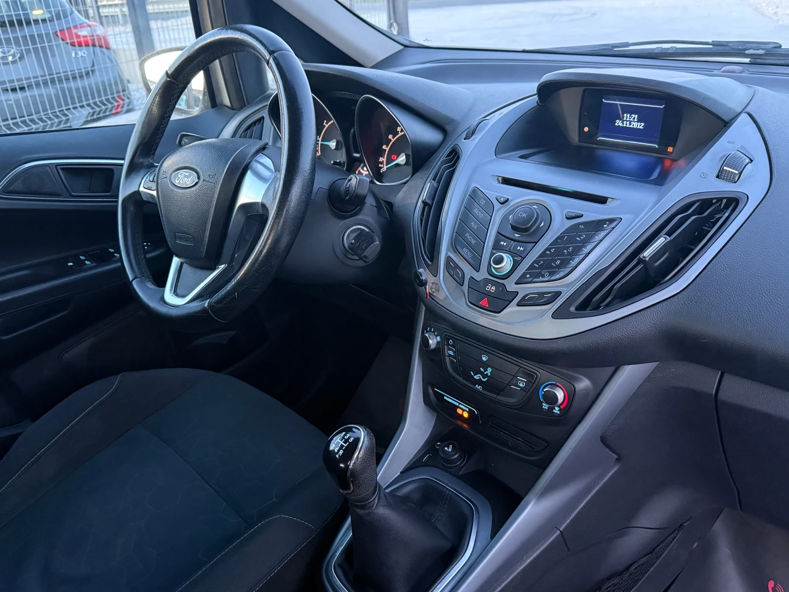Ford B-Max 1.4i* 90к.с* 2015г* РЪЧКА* Топ Състояние* Сервизна, снимка 12 - Автомобили и джипове - 54595443