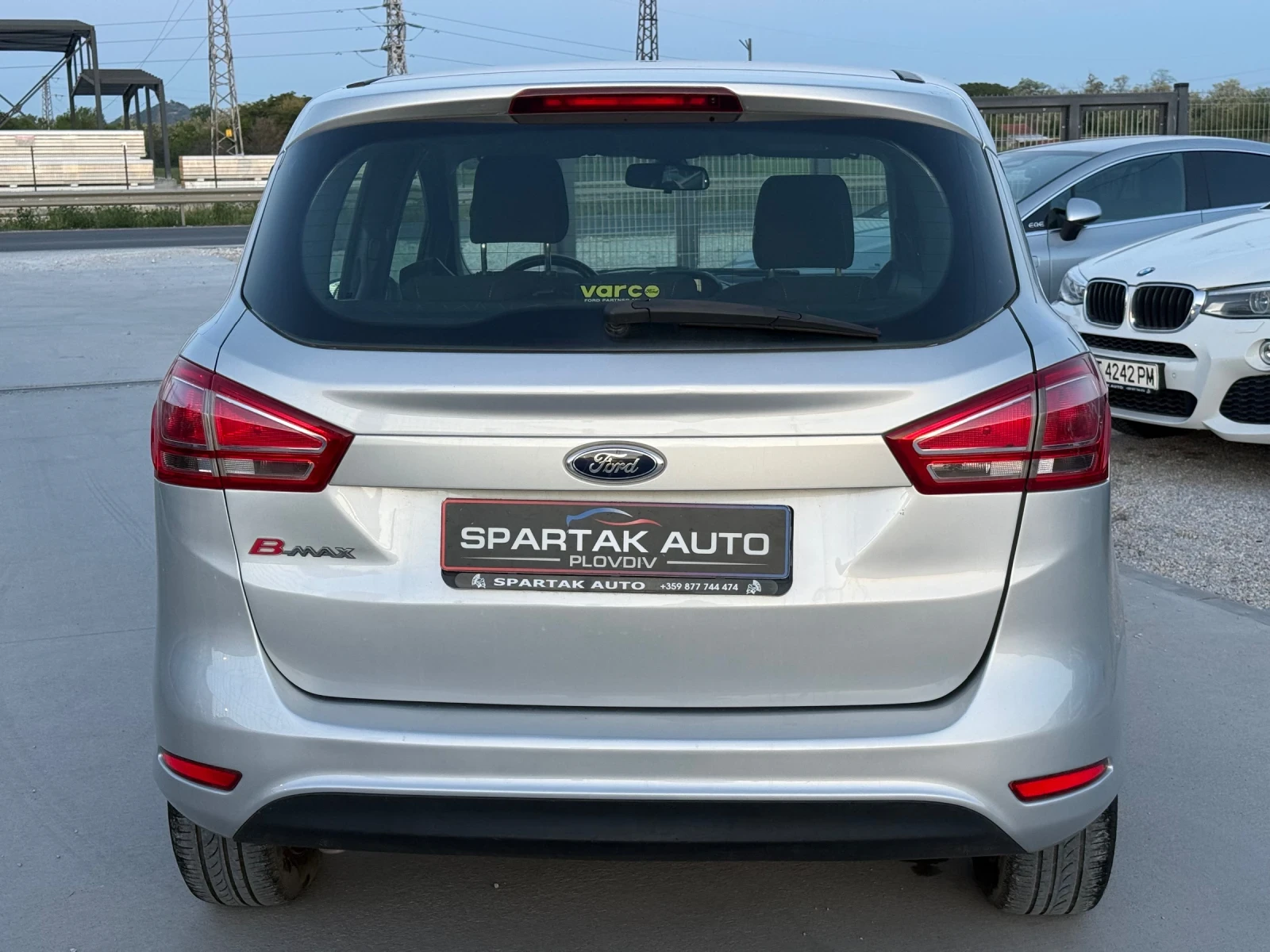 Ford B-Max 1.4i* 90к.с* 2015г* РЪЧКА* Топ Състояние* Сервизна, снимка 5 - Автомобили и джипове - 54595443