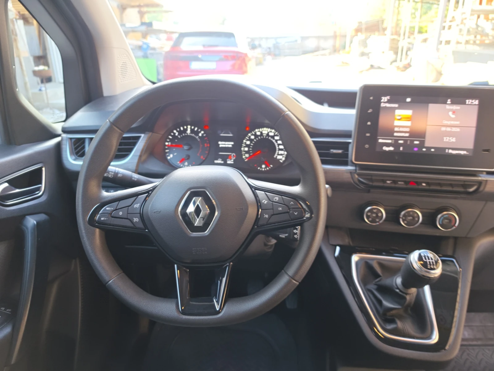 Renault Kangoo, снимка 17 - Автомобили и джипове - 54840086
