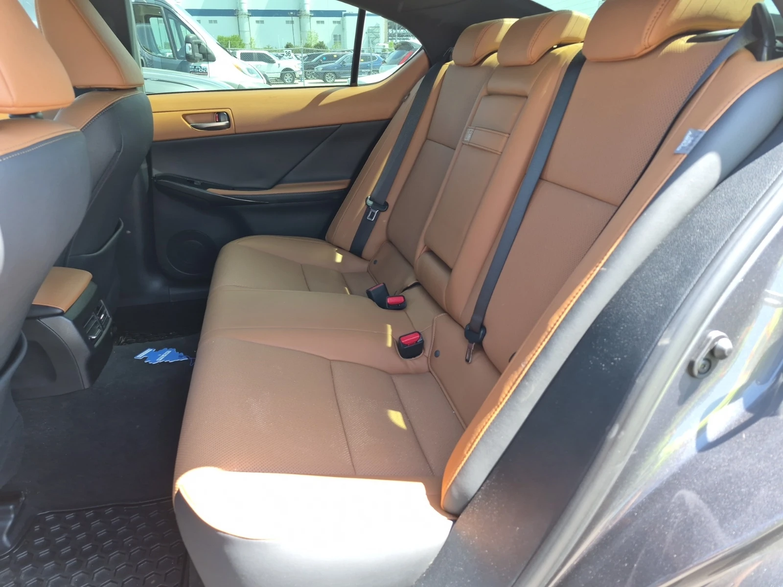 Lexus IS 300 AWD | Mobile.bg � ����������� 15