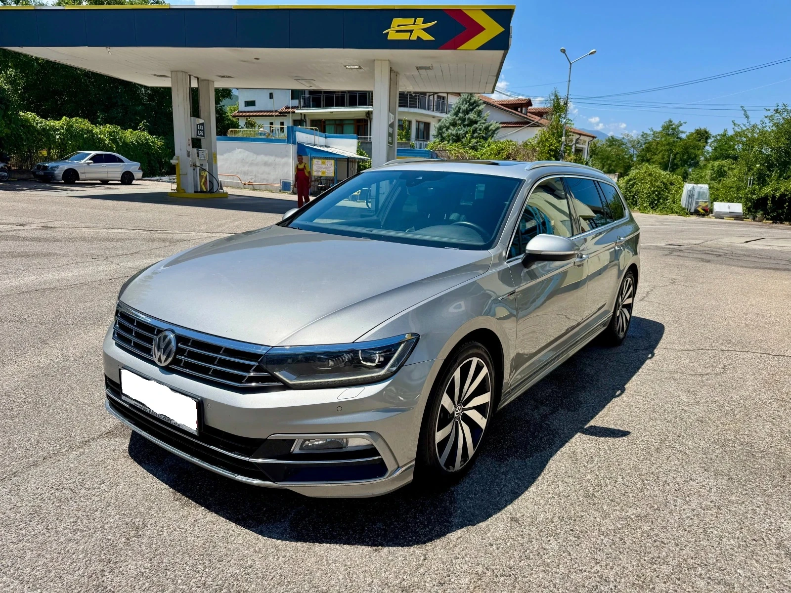 VW Passat 2.0TDI R-Line x3