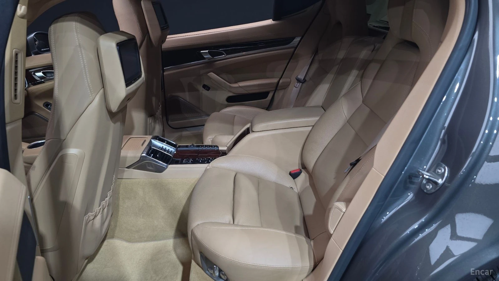 Porsche Panamera 4S EXECUTIVE 970* КОЖА* ОБДУХВ* НАВИ* МОНИТОРИ, снимка 10 - Автомобили и джипове - 55563096