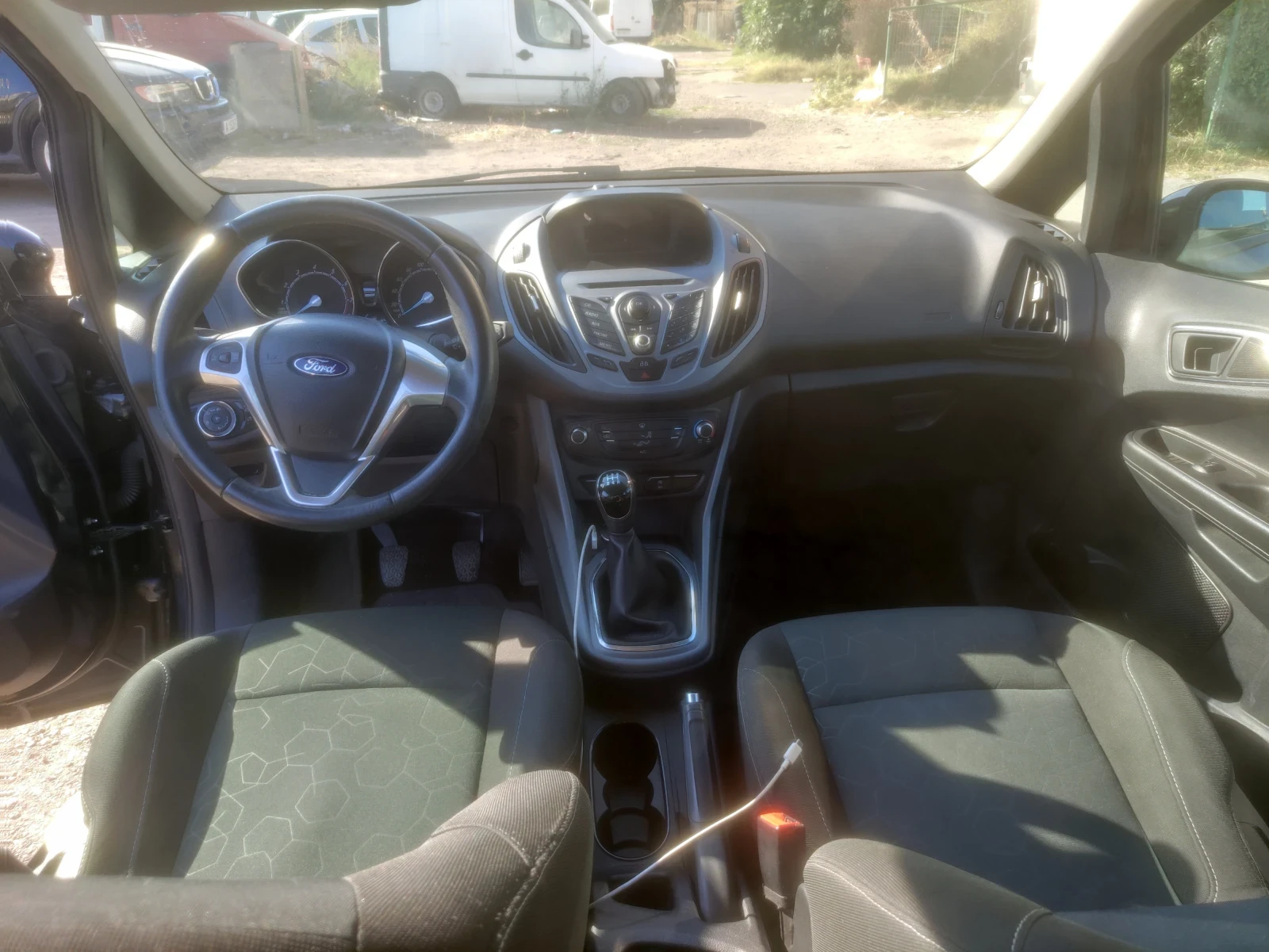 Ford B-Max Facelift. Март 2015г. Австрия, 1-ви Собственик!!!, снимка 10 - Автомобили и джипове - 56063259