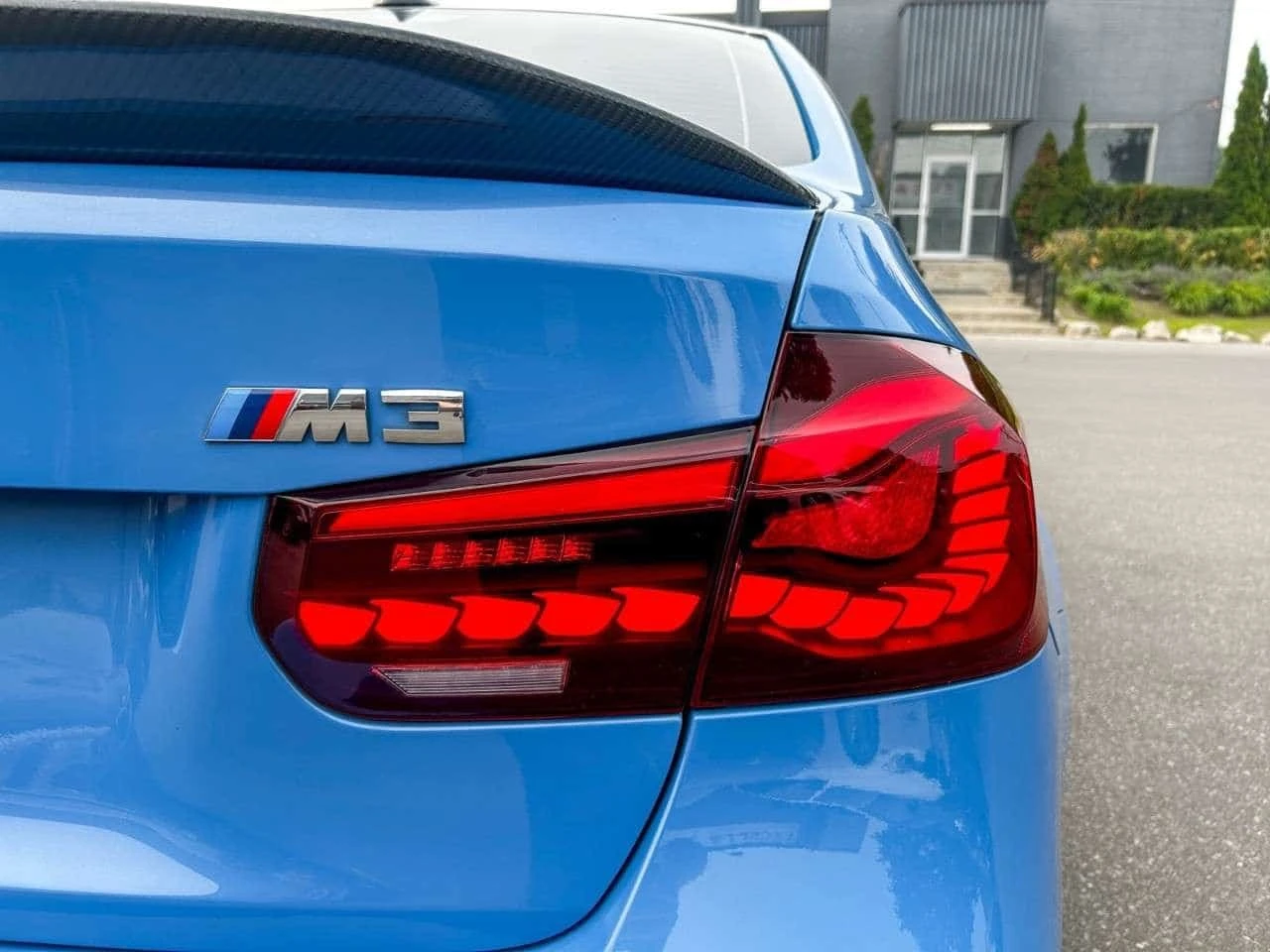 BMW M3 * Full Carbon Pckg/Yas Marina Blue/Extended* ����� | Mobile.bg � ����������� 11