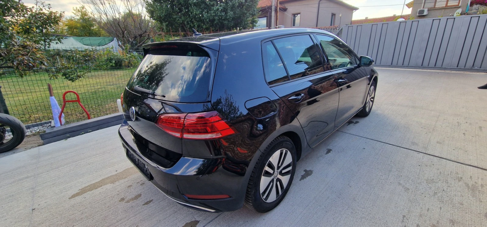 VW Golf, снимка 2 - Автомобили и джипове - 56572265