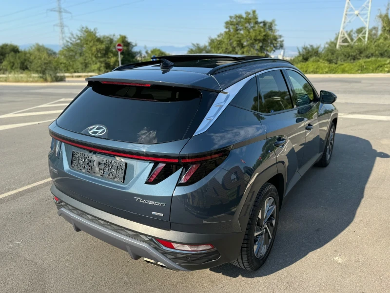 Hyundai Tucson 1.6D 136ks 4x4 ПЕРФЕКТЕН, снимка 4 - Автомобили и джипове - 48606038