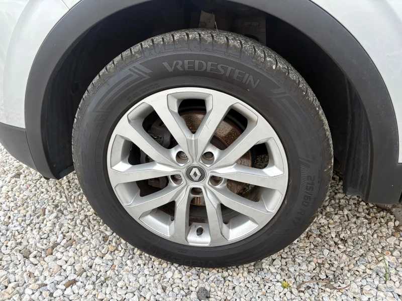 Renault Kadjar, снимка 15 - Автомобили и джипове - 52539204