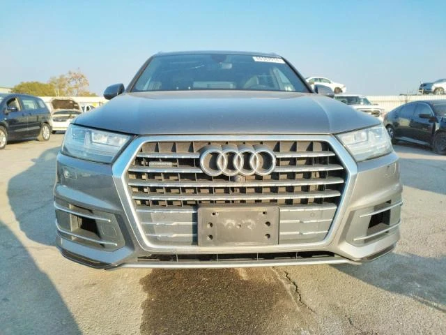 Audi Q7 Premium Plus 4х4* Keyless* Пано* Памет* 6+ 1* , снимка 5 - Автомобили и джипове - 48424458