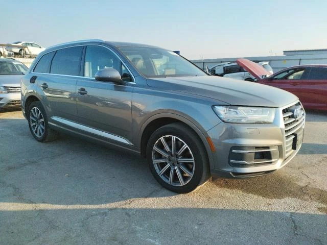 Audi Q7 Premium Plus 4х4* Keyless* Пано* Памет* 6+ 1* , снимка 4 - Автомобили и джипове - 48424458