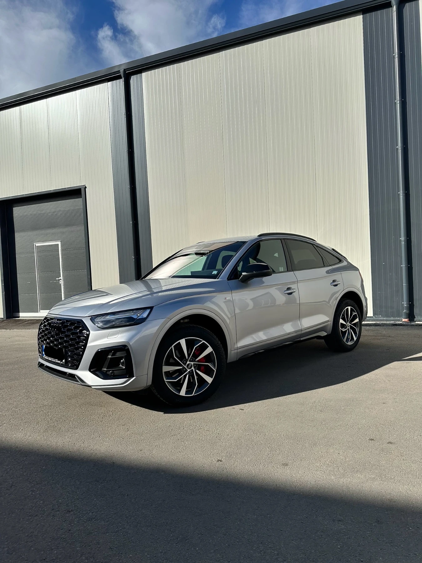Audi Q5 S Line Sportback / MATRIX / MASSAGE / УНИКАТ, снимка 1