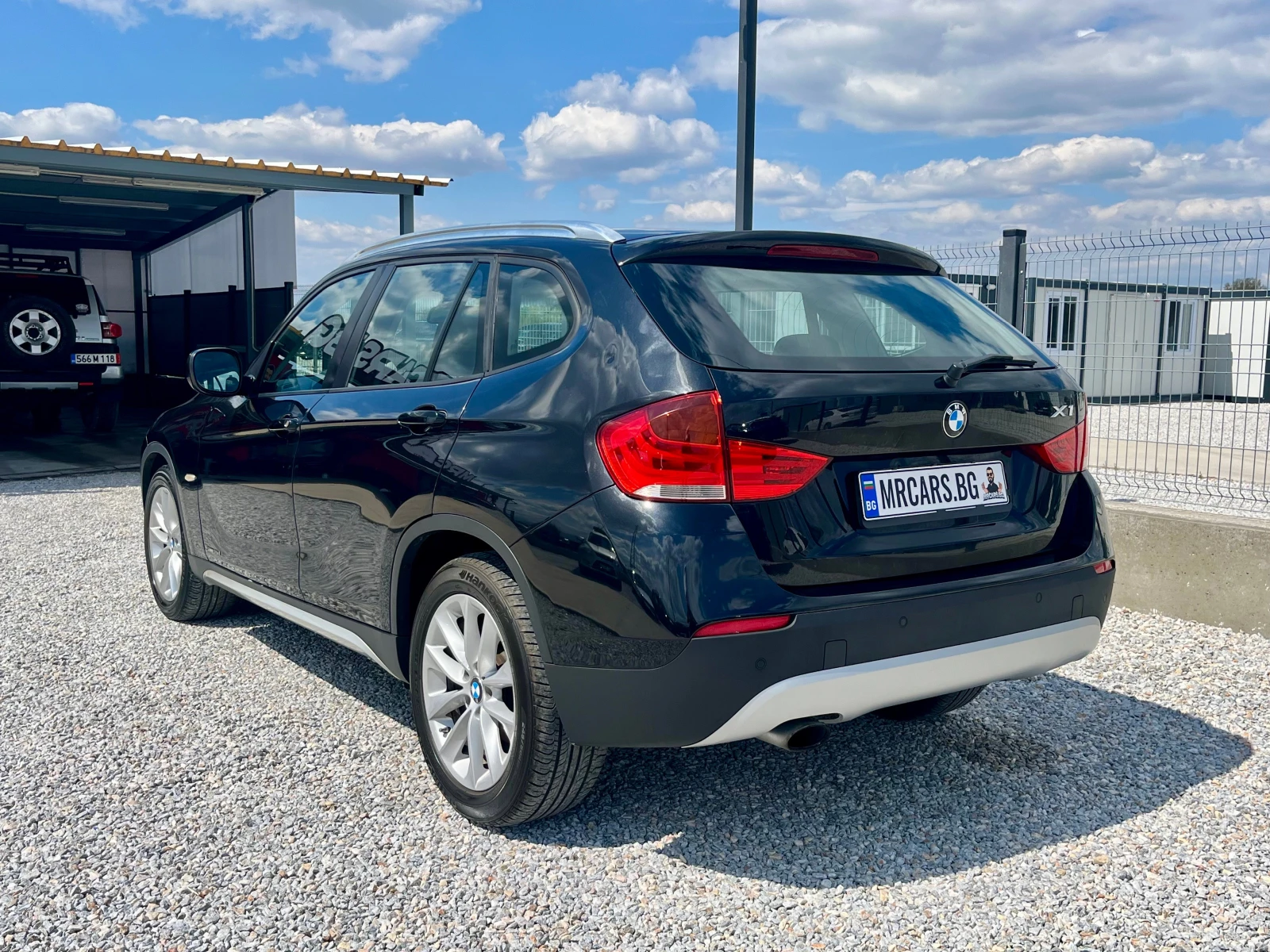 BMW X1 18d / sDrive - изображение 4