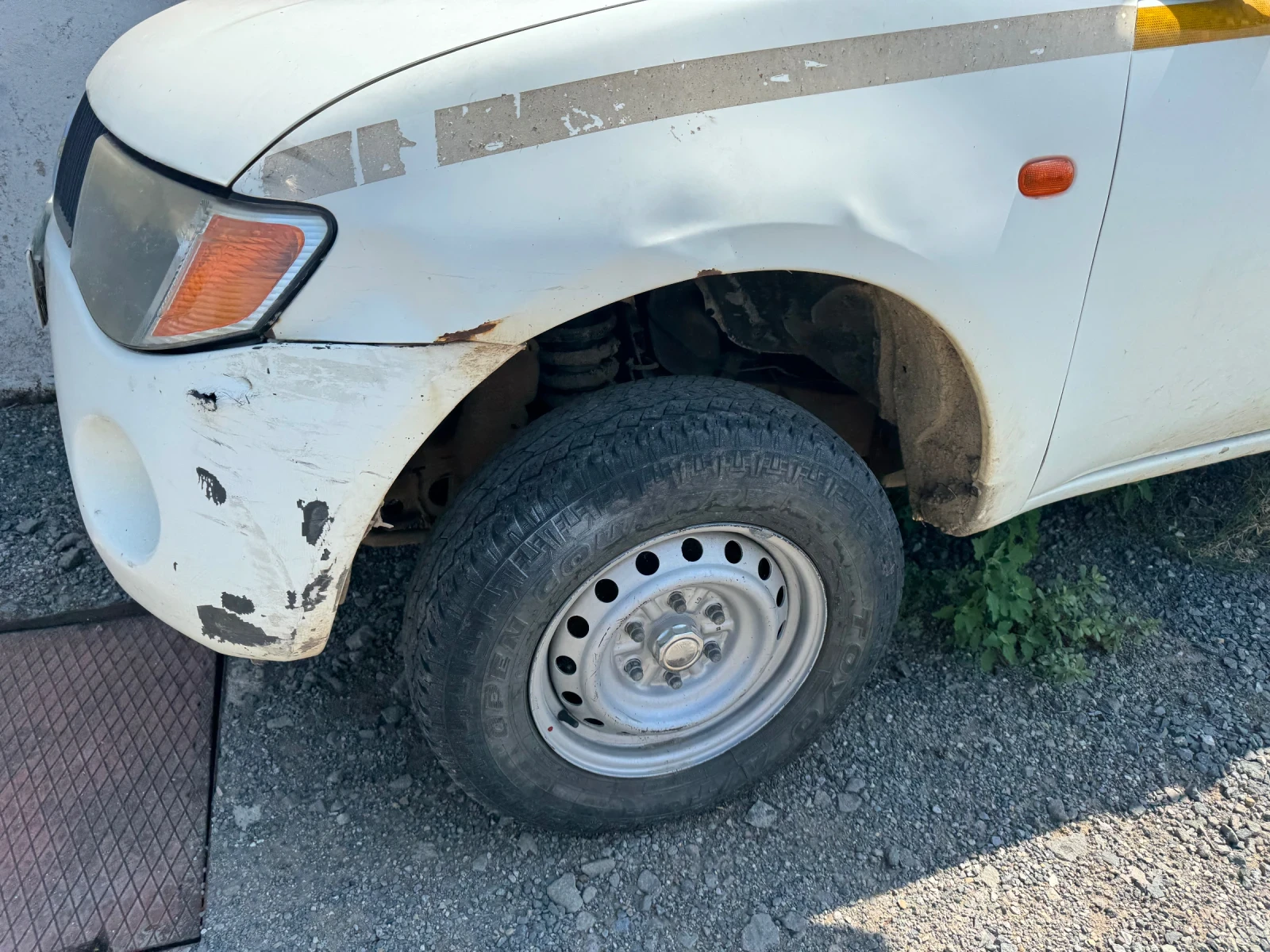 Mitsubishi L200 2.5 136  - изображение 2