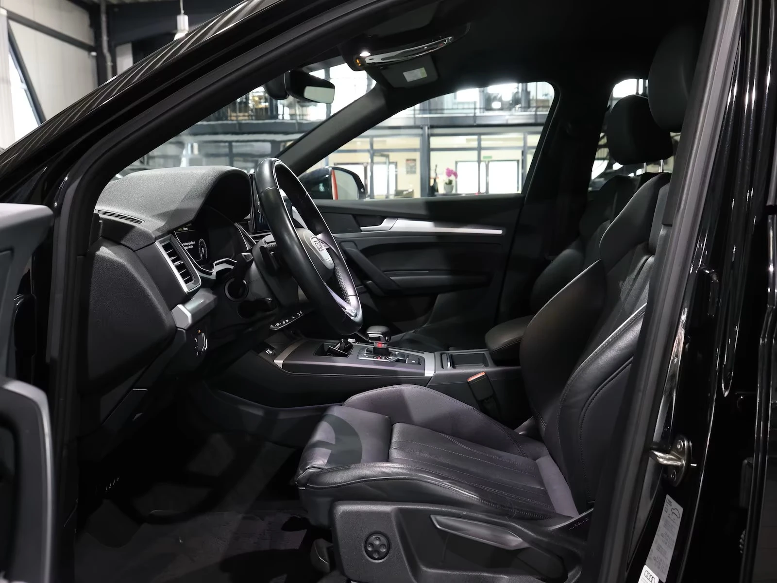 Audi Q5 2.0 3.0, снимка 2 - Автомобили и джипове - 53924500