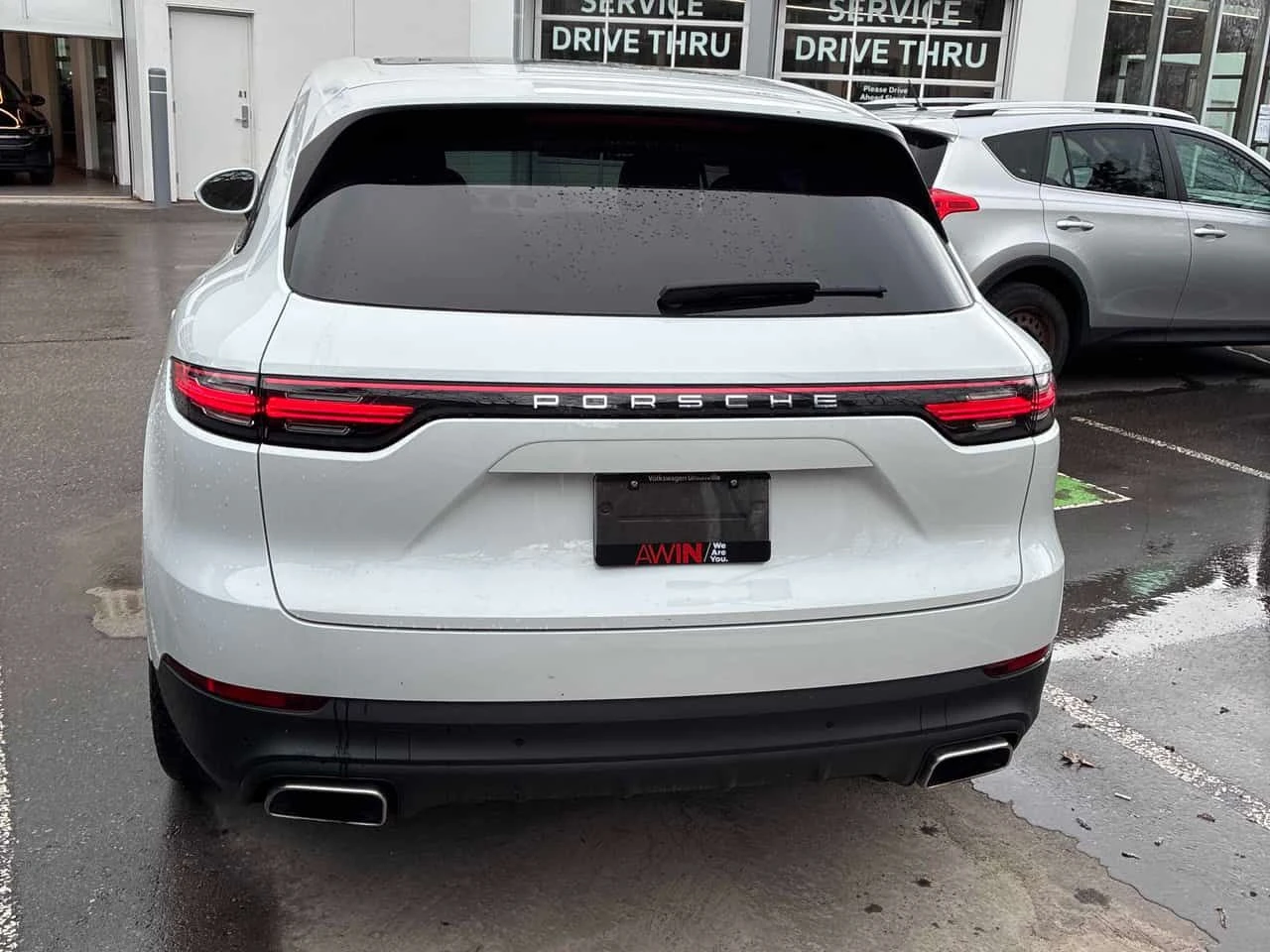 Porsche Cayenne E Hybrid * DISTRONIC* BOSE* OБДУХВАНЕ* , снимка 4 - Автомобили и джипове - 54407751
