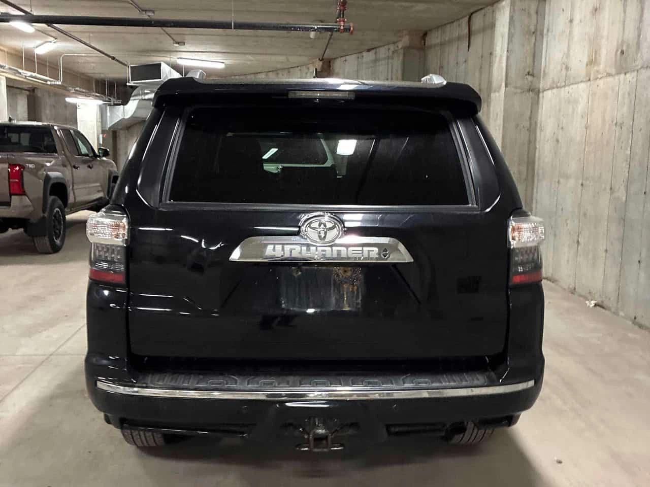 Toyota 4runner * SR5 * ШИБИДАХ * КЛИП НА МОТОРА, снимка 5 - Автомобили и джипове - 54476108