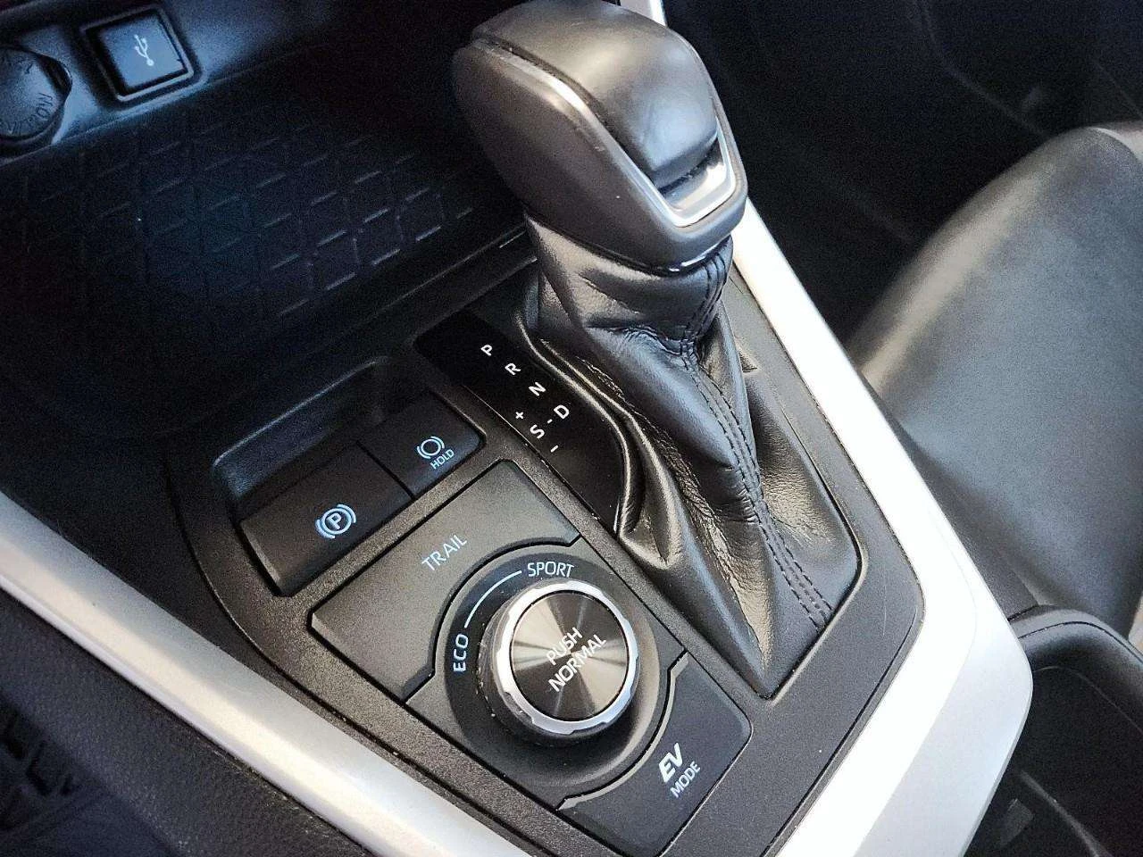 Toyota Rav4 | Mobile.bg � ����������� 14