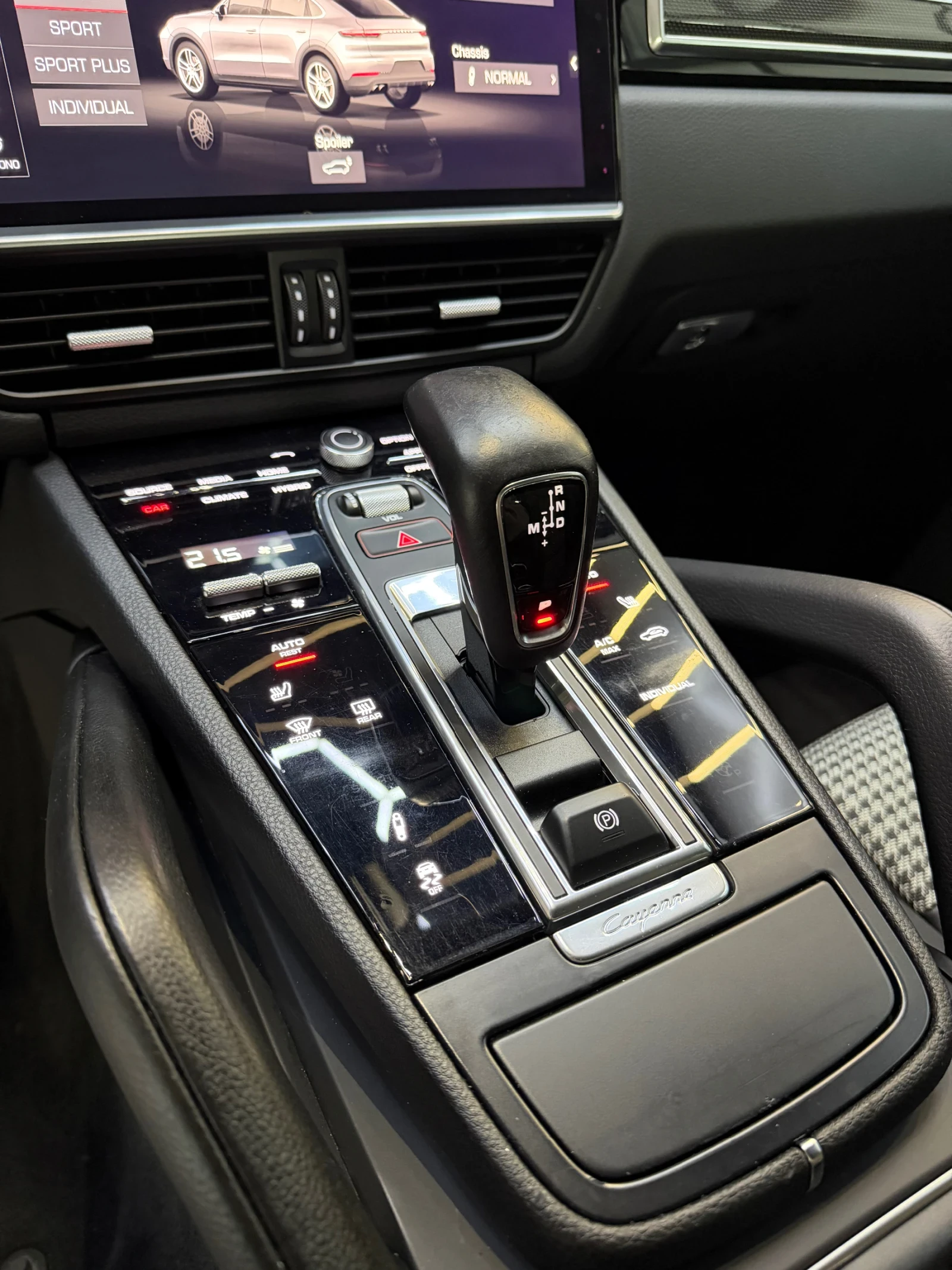 Porsche Cayenne COUPE E-HYBRID * PLUG-IN HYBRID * , снимка 8 - Автомобили и джипове - 54695403