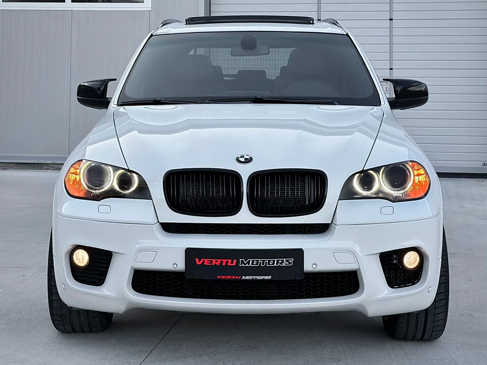 BMW X5 FACELIFT/M PACK/6+ 1/3хTV/PANORAMA/WEBASTO/8ZF, снимка 2 - Автомобили и джипове - 54903406