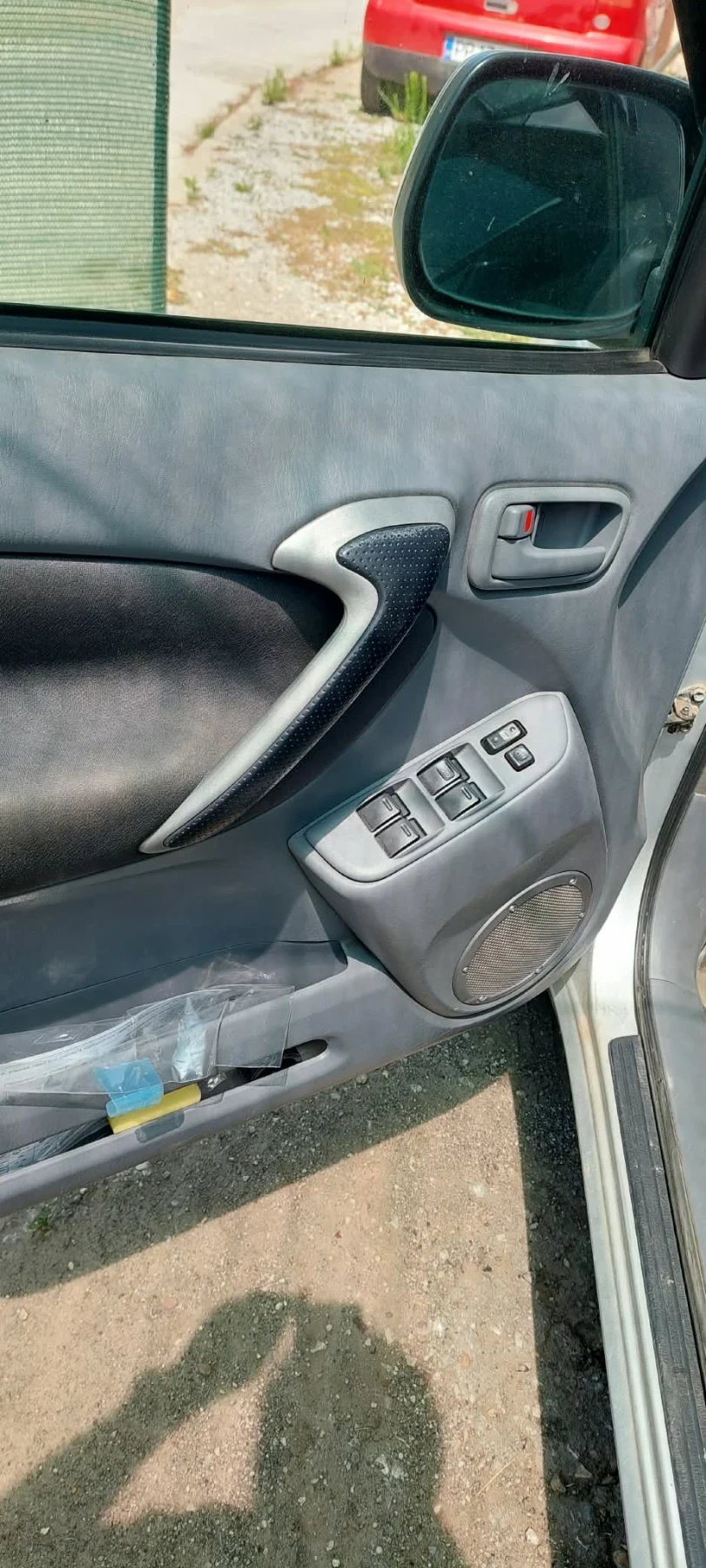 Toyota Rav4 2.0 D4D, снимка 5 - Автомобили и джипове - 55617818