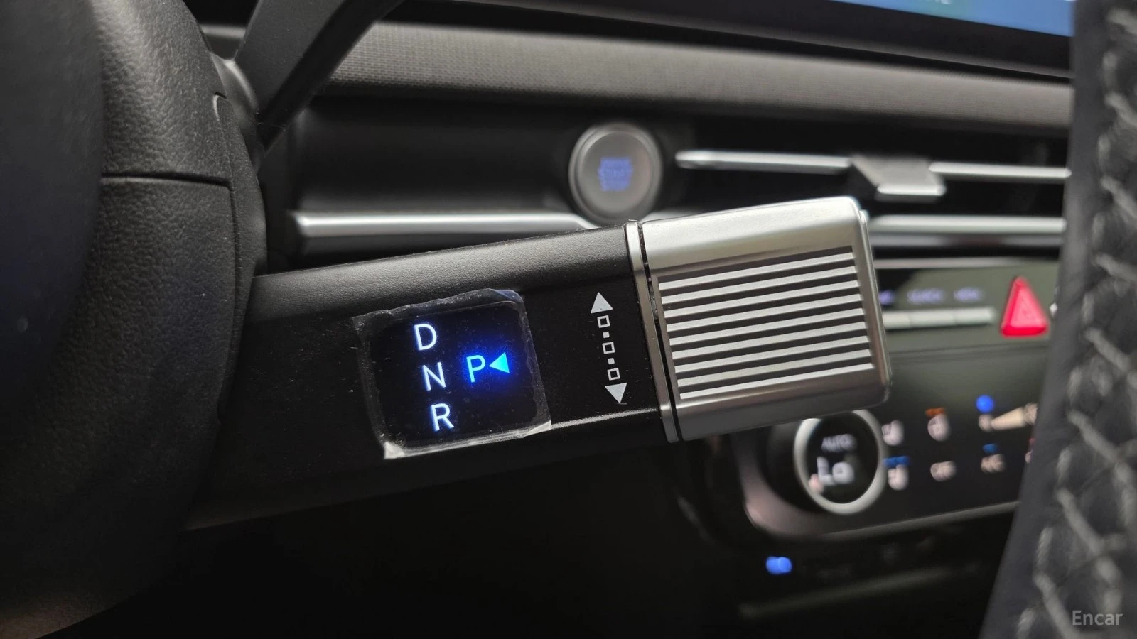 Hyundai Tucson PREMIUM* ПОДГРЕВ* ОБДУХВАНЕ* КАМЕРА* KEYLESS* , снимка 14 - Автомобили и джипове - 55624175
