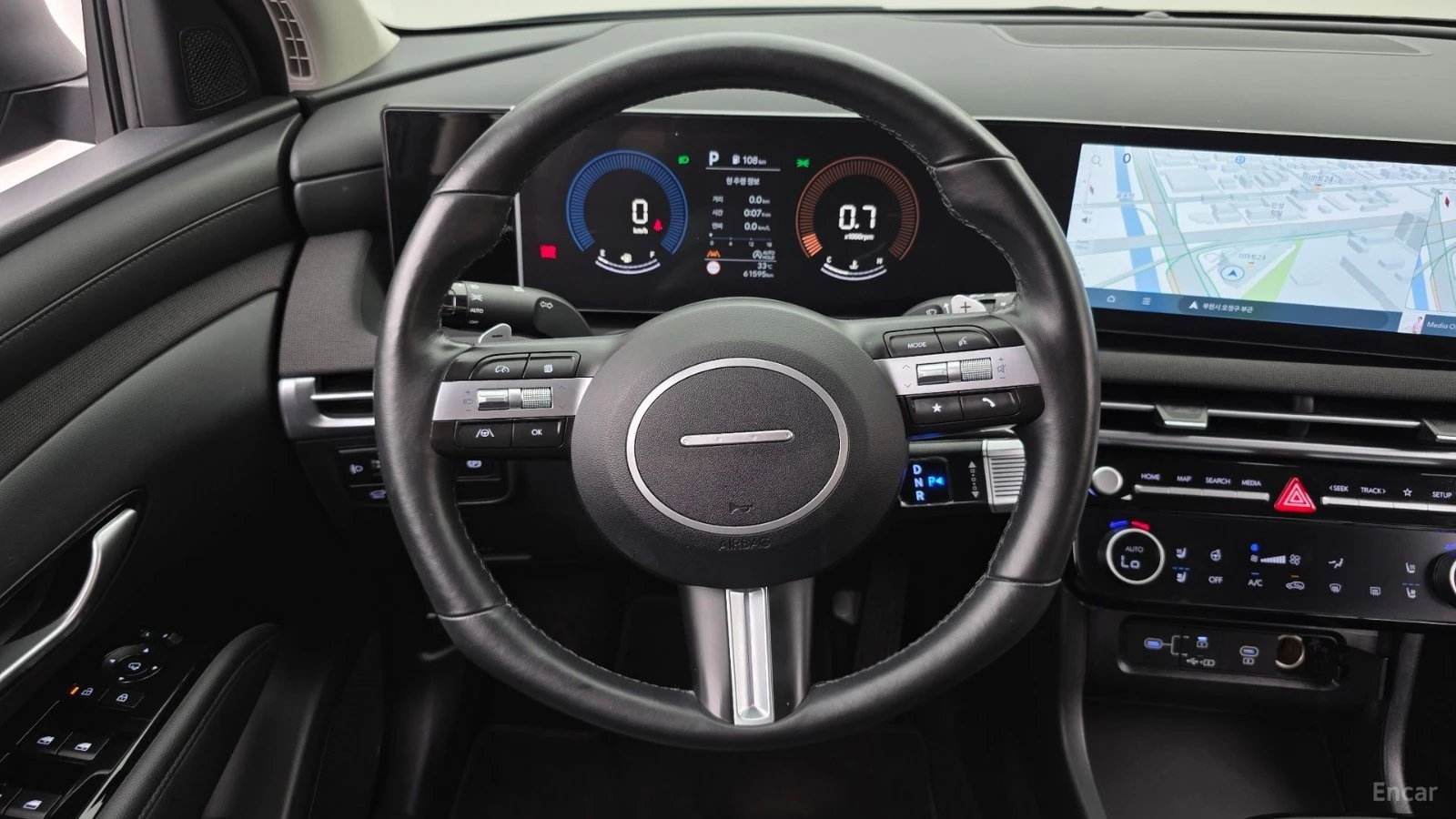 Hyundai Tucson PREMIUM* ПОДГРЕВ* ОБДУХВАНЕ* КАМЕРА* KEYLESS* , снимка 6 - Автомобили и джипове - 55624175