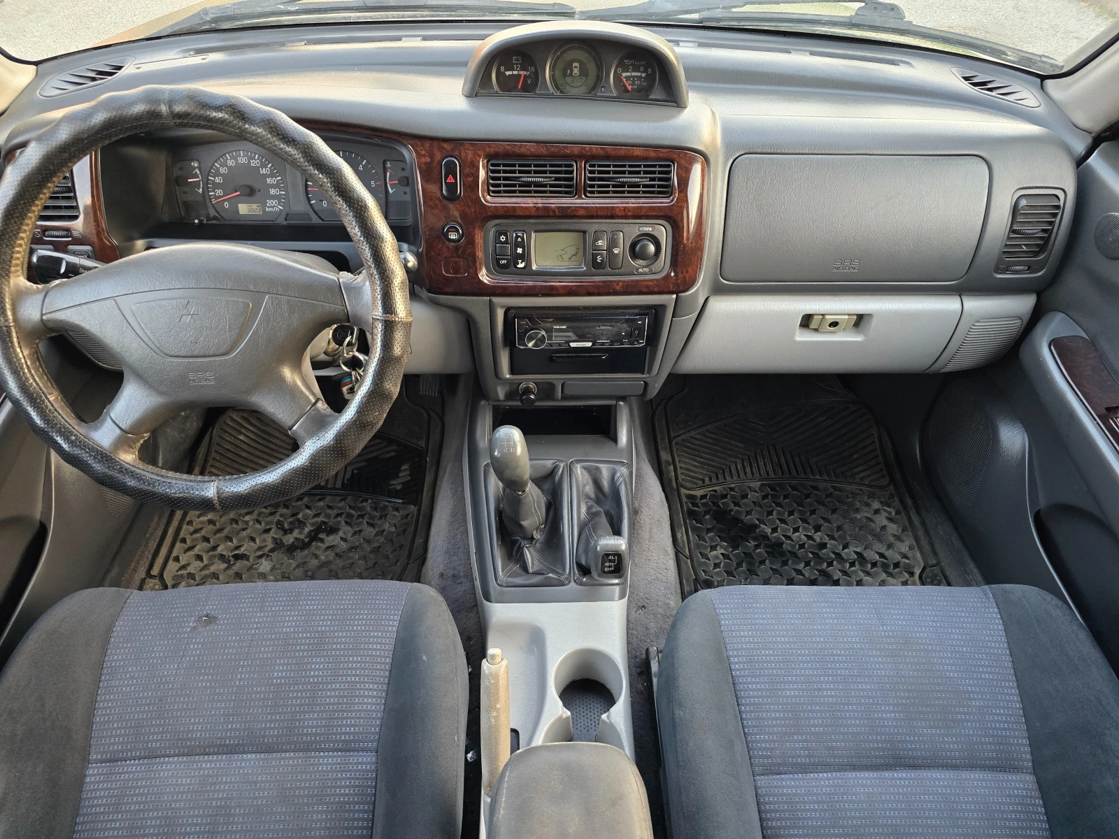 Mitsubishi Pajero sport 2.5 D * ГАЗ * РАПТОР * ТОП * , снимка 10 - Автомобили и джипове - 55854101