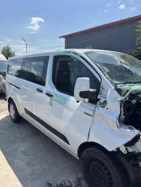 ������ Ford Transit Custom