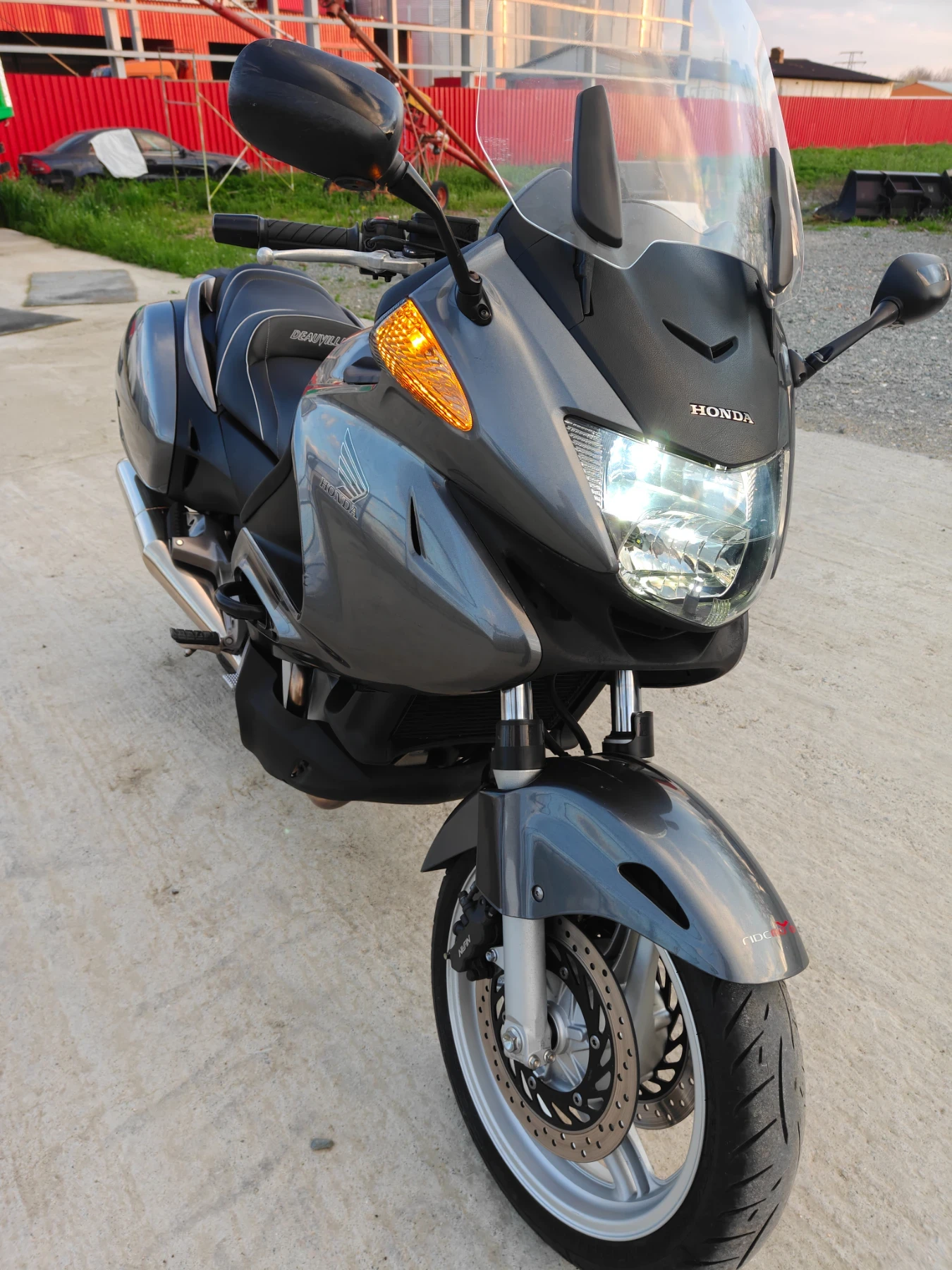 Honda Deauville ����� 700i | Mobile.bg � ����������� 8