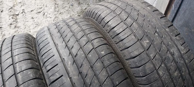 Гуми Летни 245/65R17, снимка 3 - Гуми и джанти - 35136804