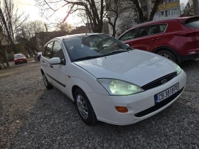 Ford Focus 1.8 TD  обслужен със винетка, снимка 2