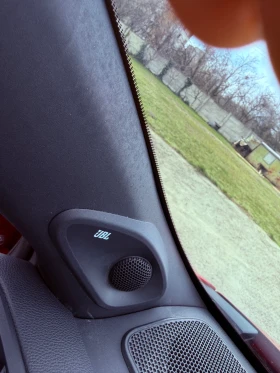 Toyota Yaris Hibrid, GR пакет , снимка 16