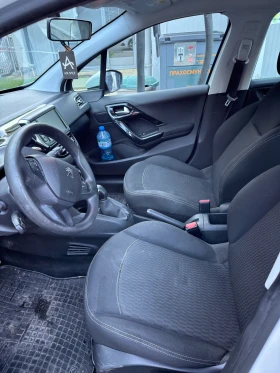 Peugeot 208, снимка 5